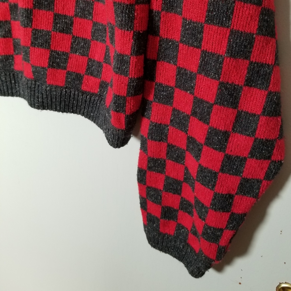 Vintage Red and Gray Check Print Cropped Collared Sweater By Liz Claiborne - Med - Picture 4 of 9